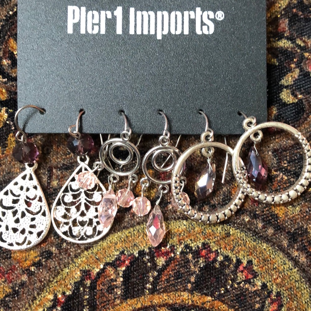 3 pairs of earrings